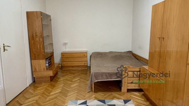 Debrecen, Lakás, tégla lakás  