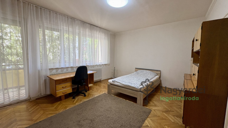 Debrecen, Lakás, tégla lakás  