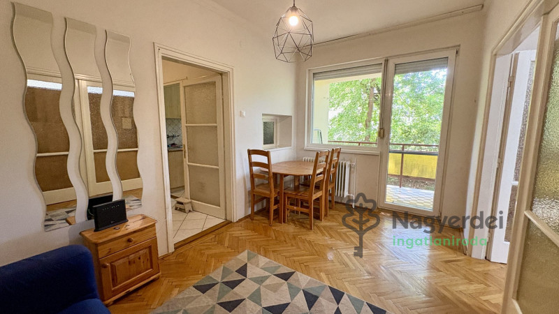 Debrecen, Lakás, tégla lakás  