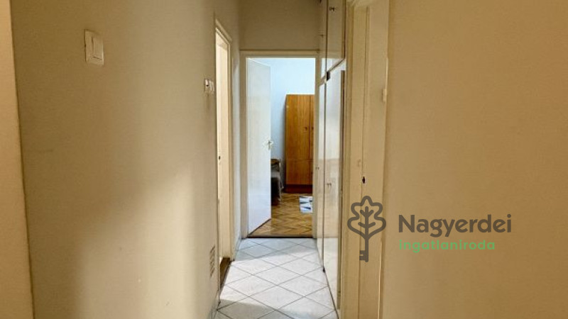 Debrecen, Lakás, tégla lakás  