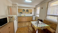 Debrecen, Nagyerdő, Lakás, tégla lakás  
