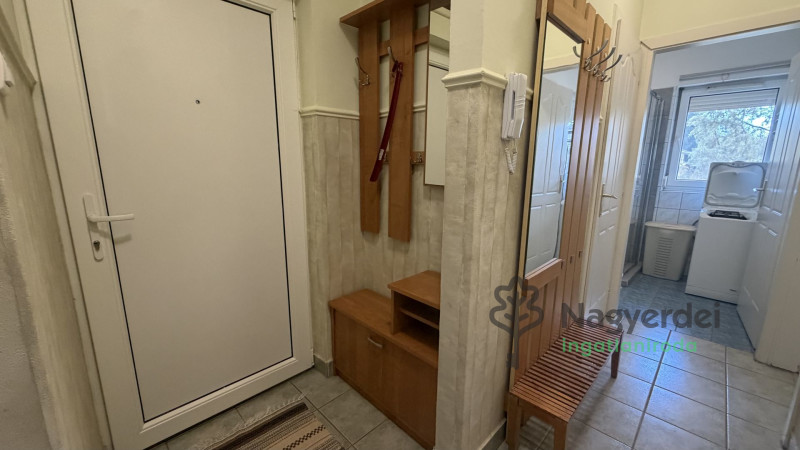 Debrecen, Sámsonikert, Lakás, tégla lakás  