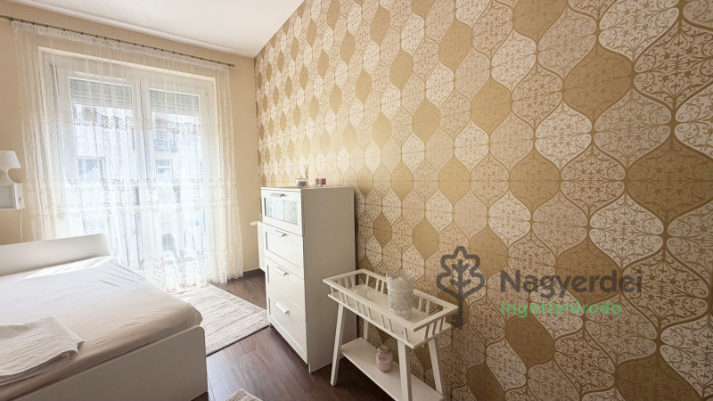 Debrecen, Belváros, Lakás, tégla lakás  