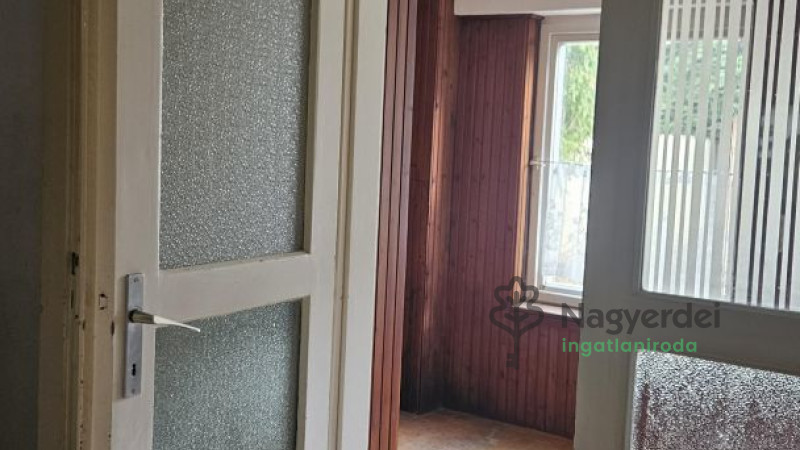 Debrecen, Széchenyikert, Ház, családi ház  