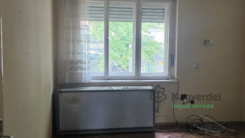 Debrecen, Széchenyikert, Ház, családi ház  