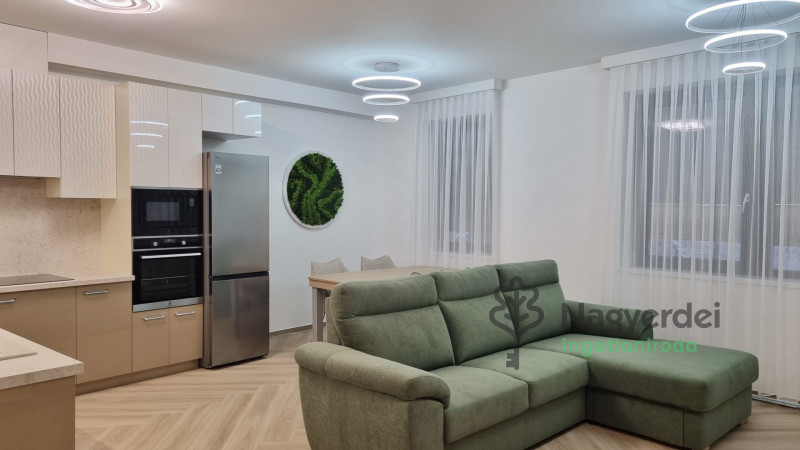 Hajdúböszörmény, Lakás, tégla lakás  