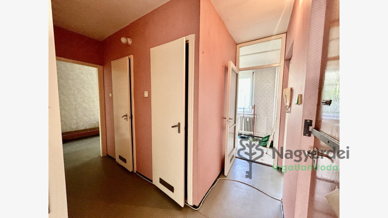 Debrecen, Vénkert, Lakás, panel lakás  