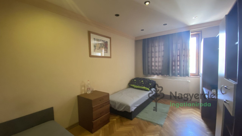 Debrecen, Belváros, Kereskedelmi ingatlan, panzió  