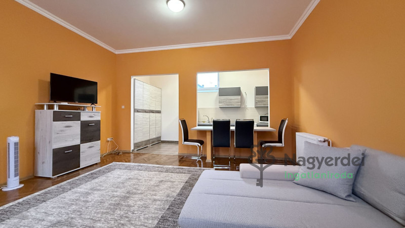 Debrecen, Belváros, Ház, házrész  