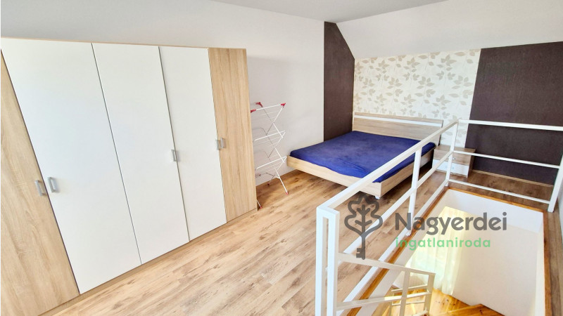 Debrecen, Nagyerdőalja, Lakás, tégla lakás  