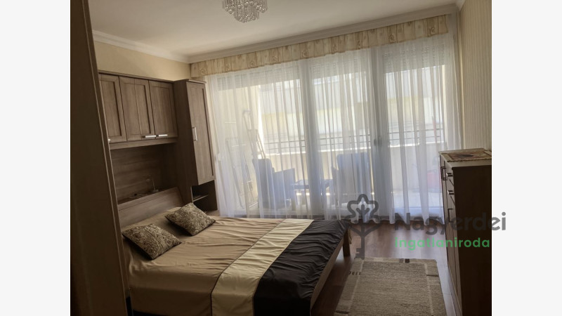 Debrecen, Belváros, Lakás, tégla lakás  