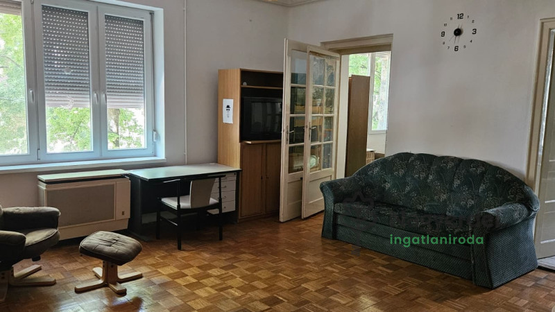 Debrecen, Dobozi lakótelep, Lakás, tégla lakás  