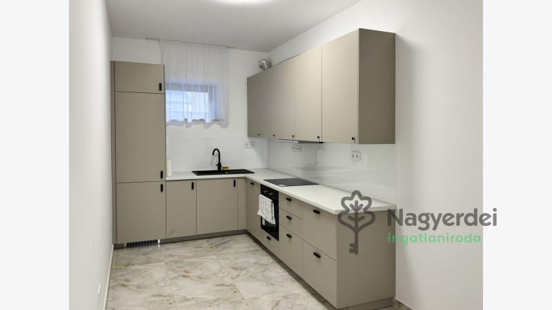 Hajdúböszörmény, Ház, családi ház  