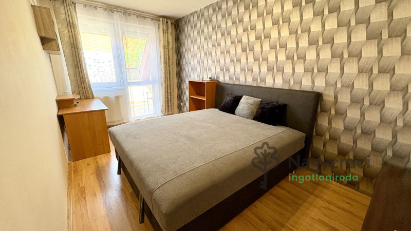Debrecen, Nagyerdőalja, Lakás, tégla lakás  