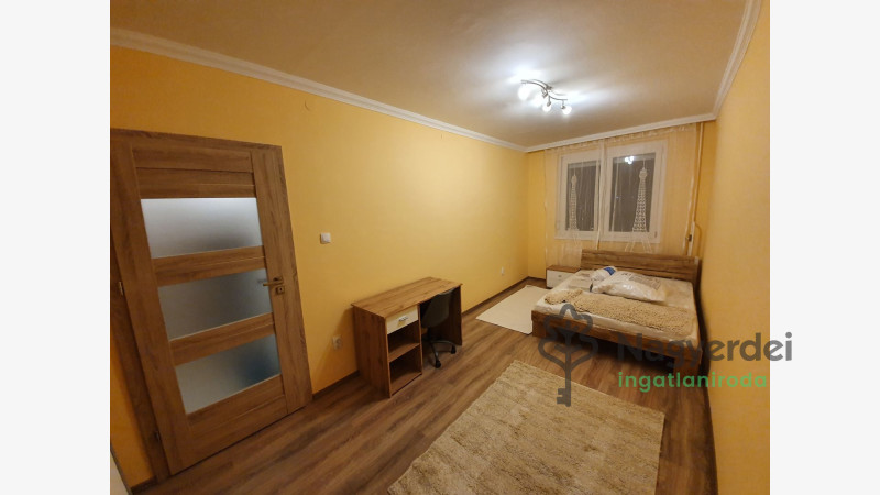 Debrecen, Újkert, Lakás, panel lakás  