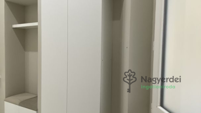 Debrecen, Belváros, Lakás, tégla lakás  