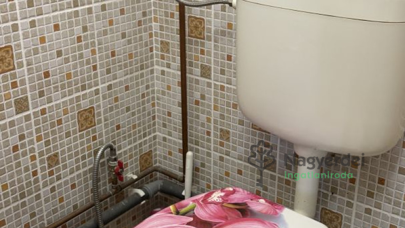 Debrecen, Sestakert, Lakás, tégla lakás  