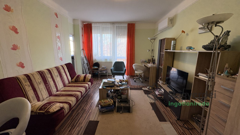 Debrecen, Sestakert, Lakás, tégla lakás  