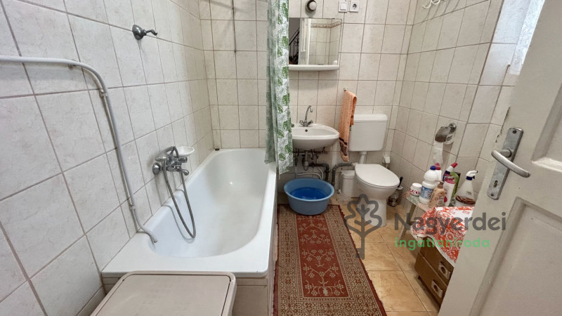 Debrecen, Belváros, Lakás, tégla lakás  