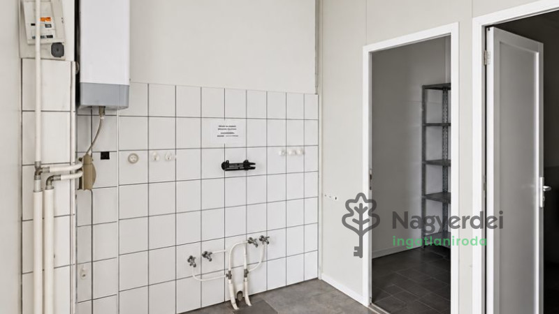 Debrecen, Homokkert, Kereskedelmi ingatlan, vendéglő  
