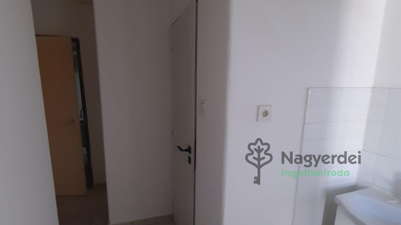 Debrecen, Homokkert, Kereskedelmi ingatlan, vendéglő  