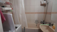 Debrecen, Nagyerdő, Lakás, tégla lakás  