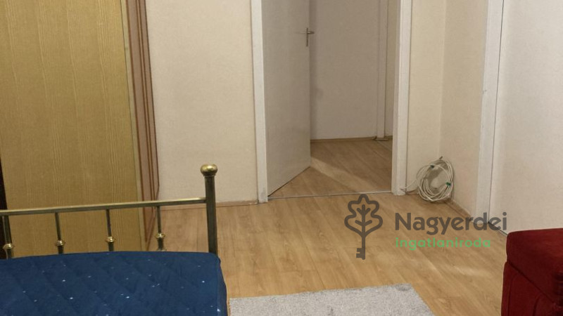 Debrecen, Egyetemváros, Lakás, panel lakás  