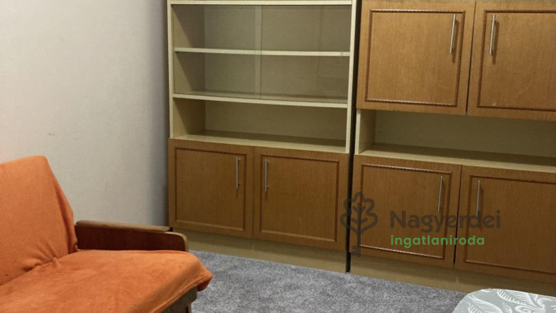 Debrecen, Egyetemváros, Lakás, panel lakás  