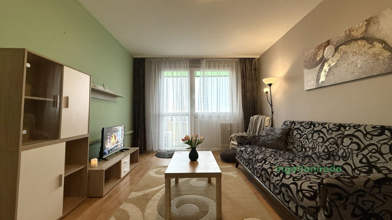 Debrecen, Libakert, Lakás, panel lakás  