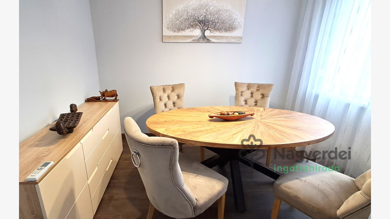 Debrecen, Sestakert, Lakás, csúsztatott zsalus  