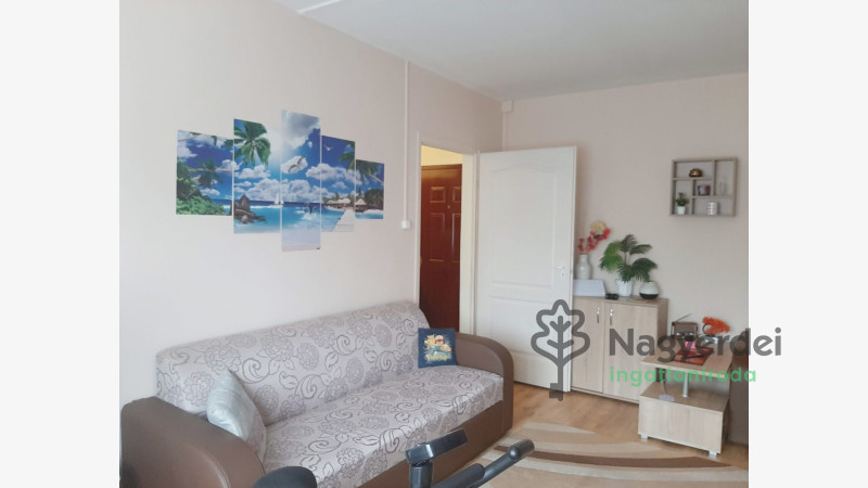 Debrecen, Fényesudvar, Lakás, panel lakás  