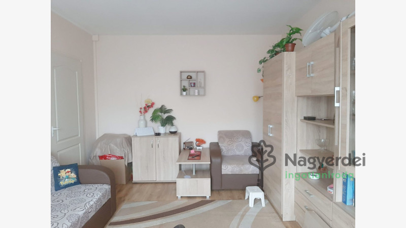 Debrecen, Fényesudvar, Lakás, panel lakás  