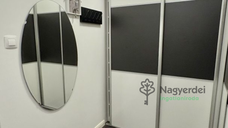 Debrecen, Belváros, Lakás, tégla lakás  