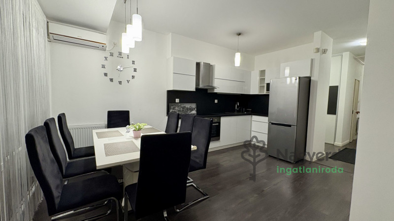 Debrecen, Belváros, Lakás, tégla lakás  