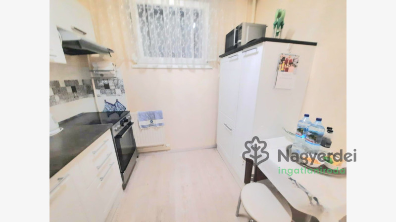 Debrecen, Újkert, Lakás, panel lakás  