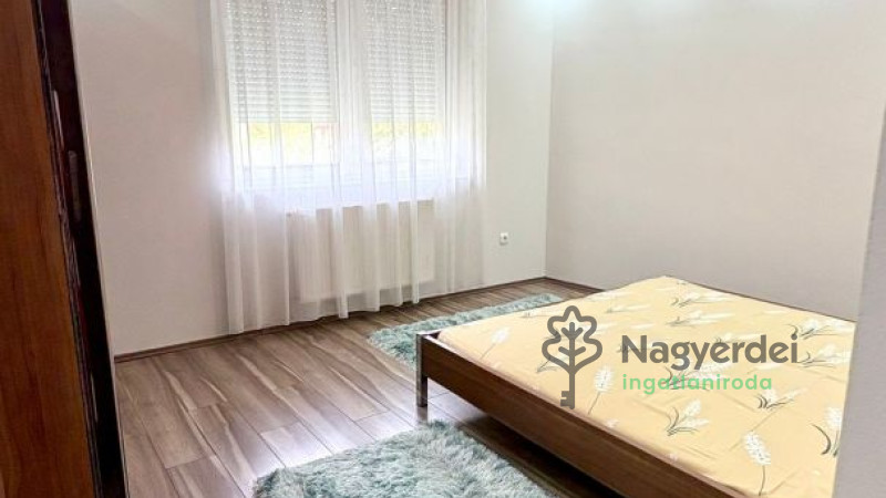 Debrecen, Lakás, tégla lakás  