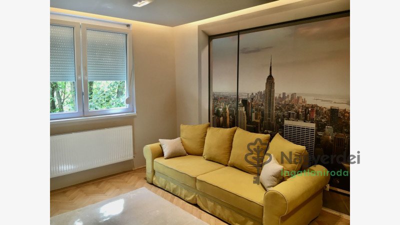 Debrecen, Libakert, Lakás, tégla lakás  