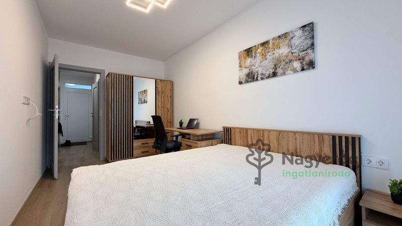 Debrecen, Belváros, Lakás, tégla lakás  