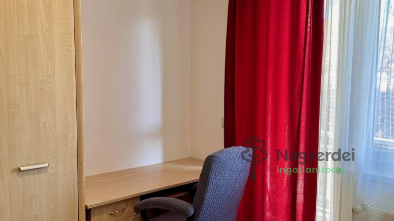 Debrecen, Egyetemváros, Lakás, tégla lakás  