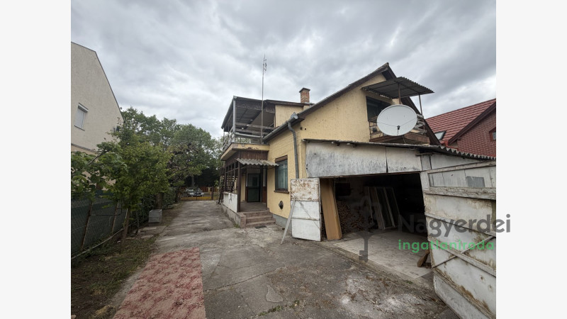 Hajdúszoboszló, Ház, családi ház  