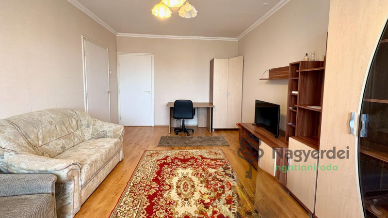 Debrecen, Sestakert, Lakás, csúsztatott zsalus  