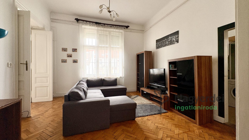 Debrecen, Belváros, Lakás, tégla lakás  
