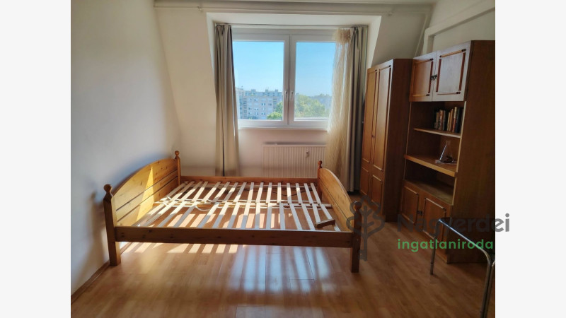 Debrecen, Tócóvölgy, Lakás, panel lakás  