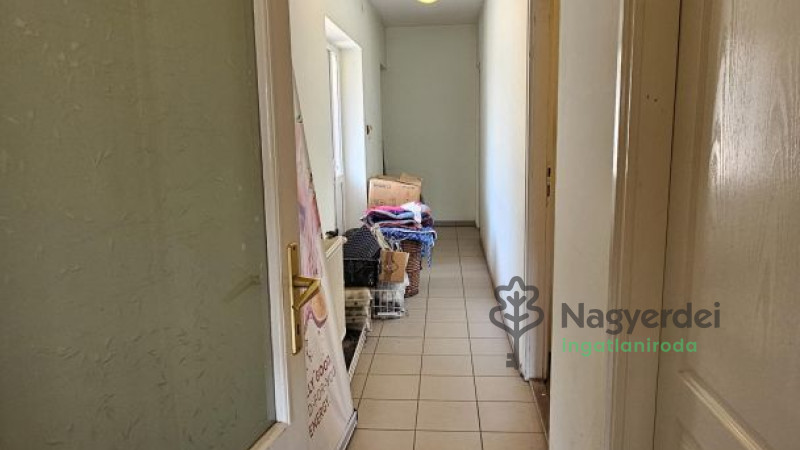 Debrecen, Ungvárikert, Ház, családi ház  
