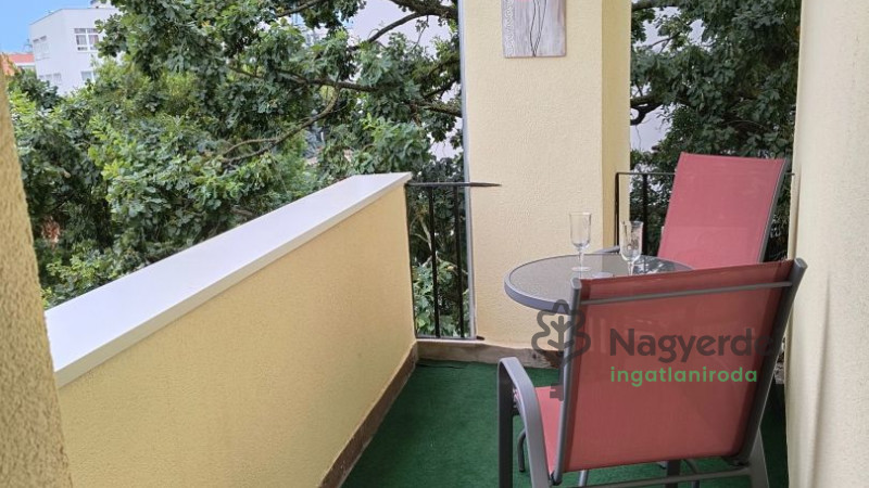 Debrecen, Egyetemváros, Lakás, tégla lakás  