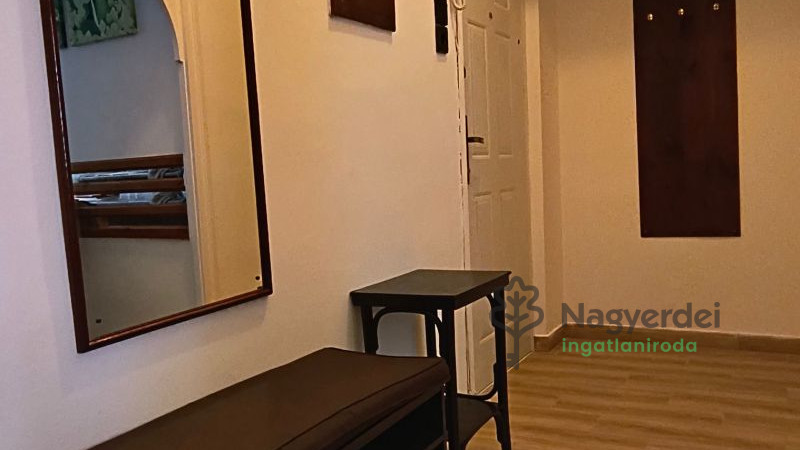 Debrecen, Egyetemváros, Lakás, tégla lakás  
