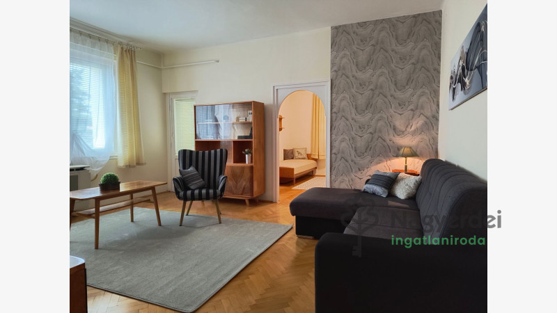 Debrecen, Egyetemváros, Lakás, tégla lakás  