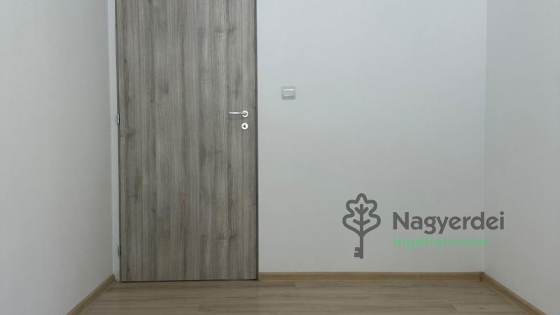 Vámospércs, Ház, családi ház  
