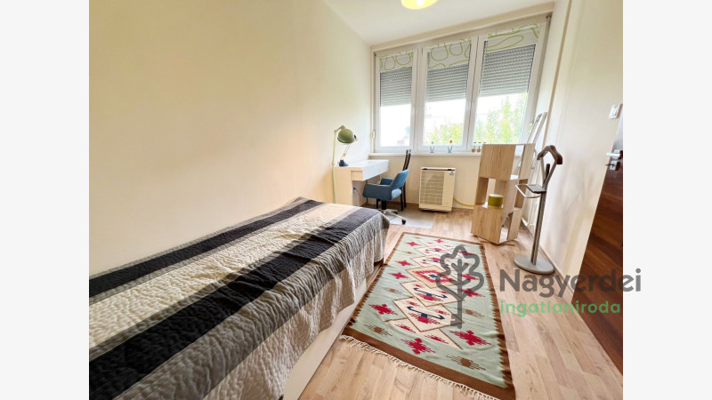 Debrecen, Libakert, Lakás, tégla lakás  