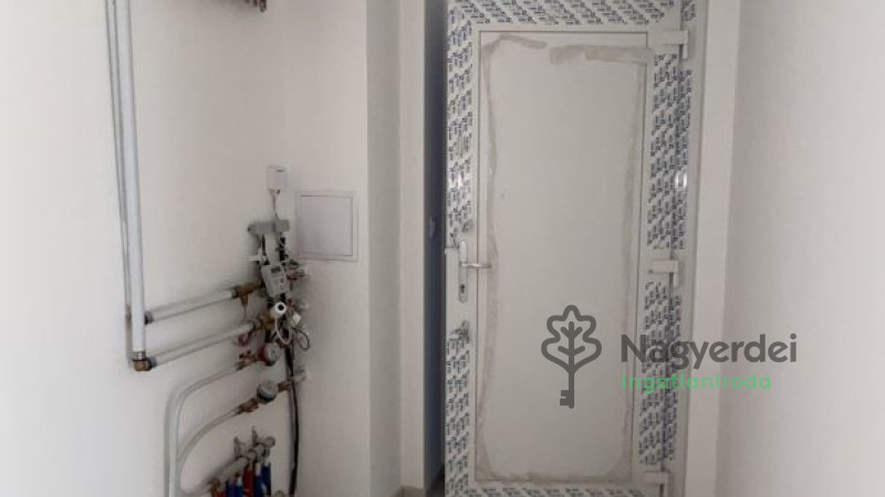 Debrecen, Belváros, Lakás, tégla lakás  